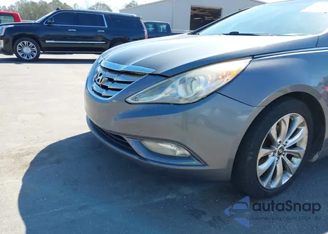 2013 Hyundai Sonata Se z USA, uszkodzony, nr VIN 5NPEC4AC0DH648668